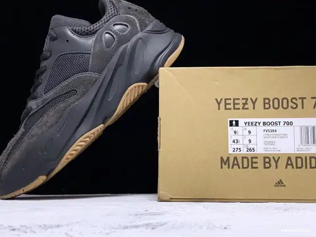 700 FV5304 Boost Adidas Black Utility Yeezy 0504